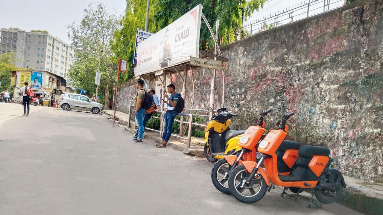 Mumbai: BEST launches e-bikes at bus stops