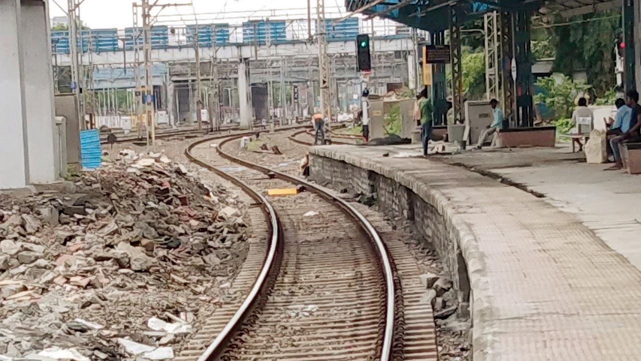 Harbour trains can now cross Mahim station at 50 kmph