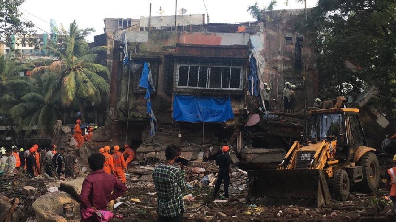 1 dead, 11 injured after building collapses in Kurla's Naik Nagar society