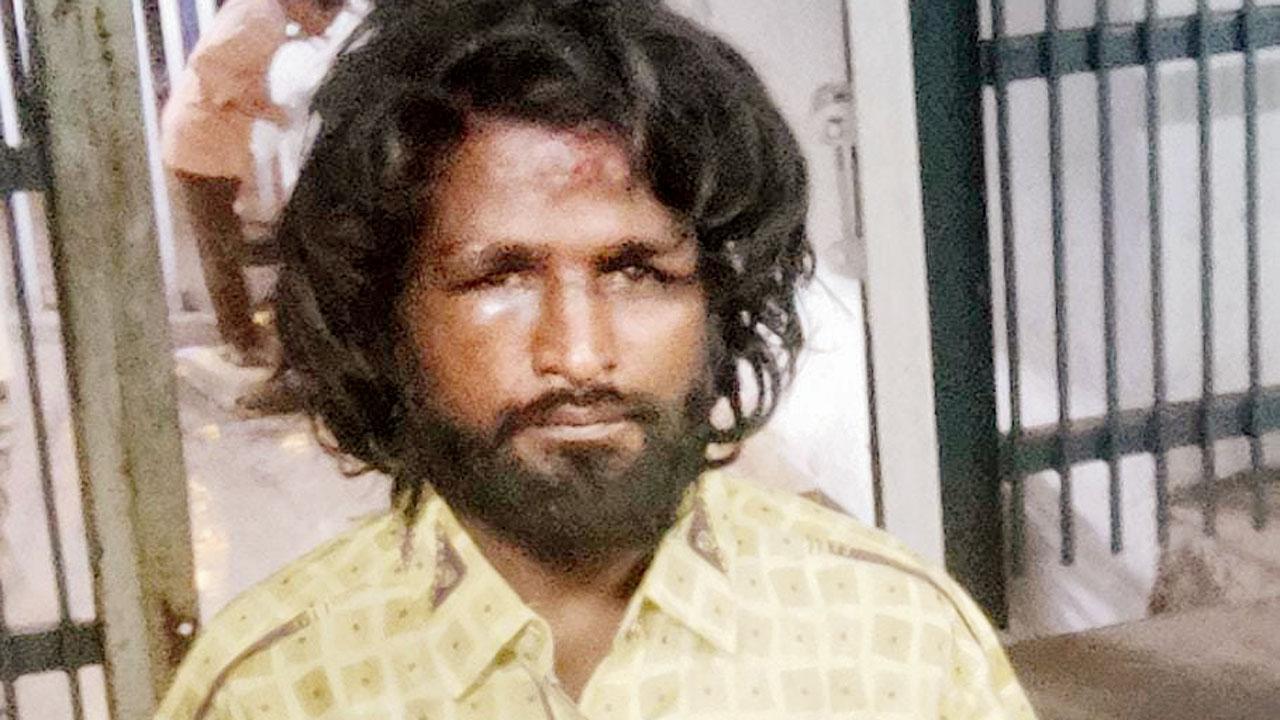 Mumbai: GRP takes action after ragpicker assaults 20-year-old student in moving local train 