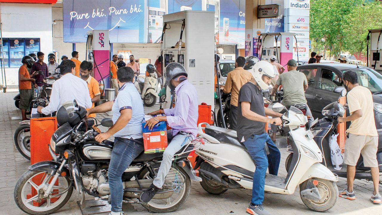 Mumbai crime branch busts diesel theft gang; arrests two, seizes diesel worth Rs 98 lakh