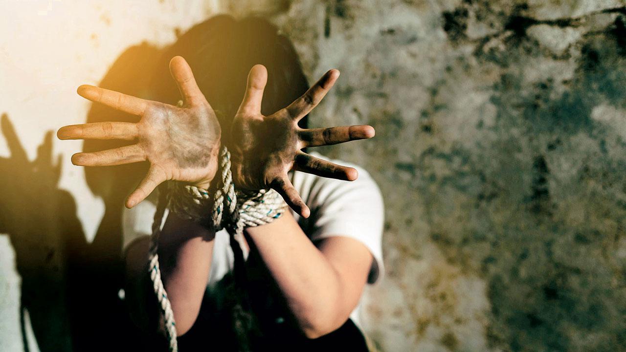 Mumbai Crime: 23-year-old man abducted from Malad, thrashed over business rivalry