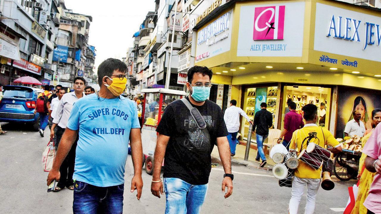 Shops at Zaveri Bazar. The earlier deadline was May 31. File