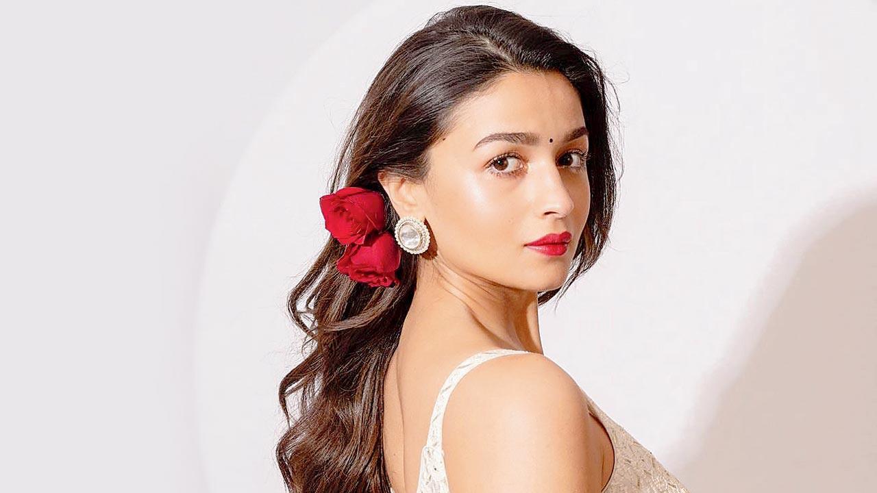 Alia Bhatt who announced her pregnancy on Monday, after tying the knot with Ranbir Kapoor in April, took to Instagram to thank everyone for all the love she has been receiving. She posted, 