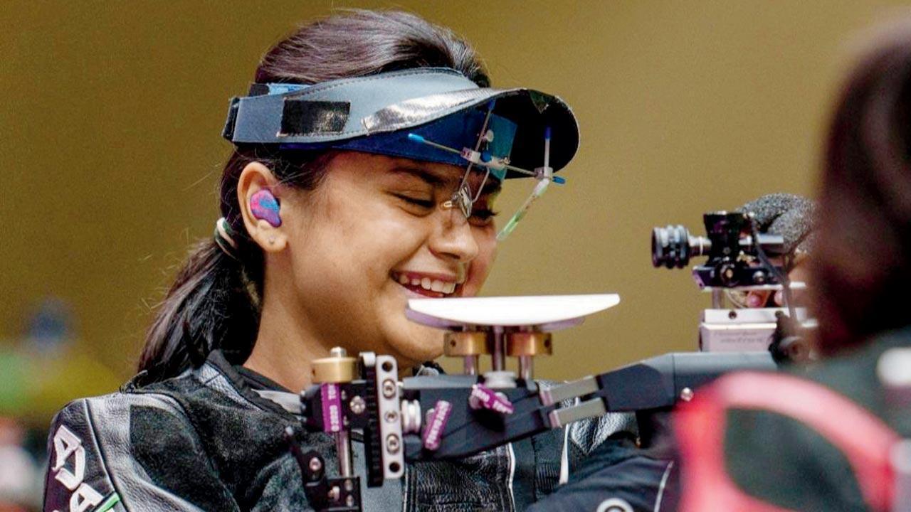 Lekhara wins gold with world record in Para World Cup