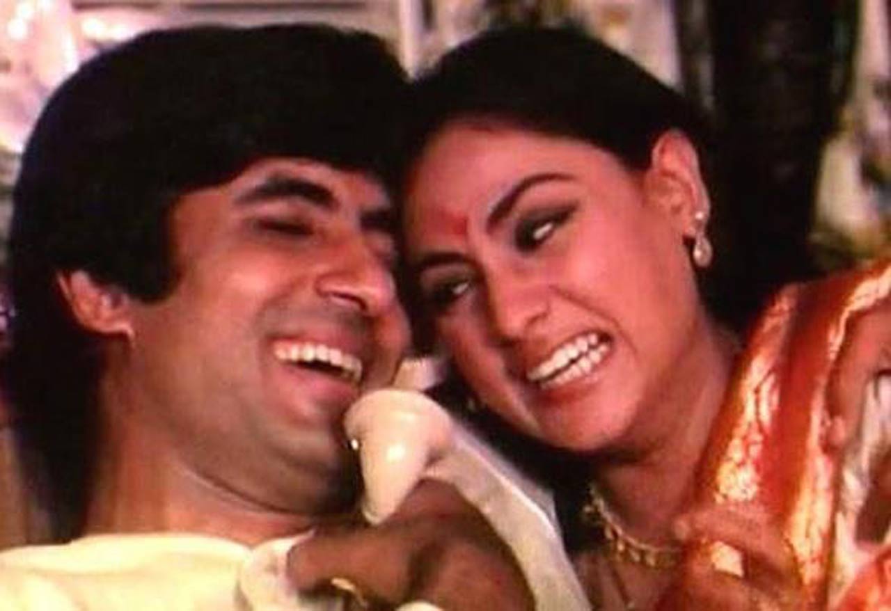 Another classic, charming moment that shows how the world looked like before mobiles took over. Amitabh Bachchan and Jaya Bachchan seem to be enjoying a rather amusing phone call. Posted by Abhishek Bachchan in 2018, he wrote- 