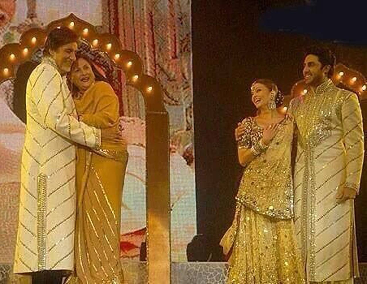 Amitabh Bachchan and Jaya Bachchan celebrate 50 years of togetherness. They tied the knot on June 3, 1973. Their son Abhishek Bachchan has been sharing vintage pictures to wish them every year. This is a picture that has the entire Bachchan family in one frame and Abhishek Bachchan writes- 