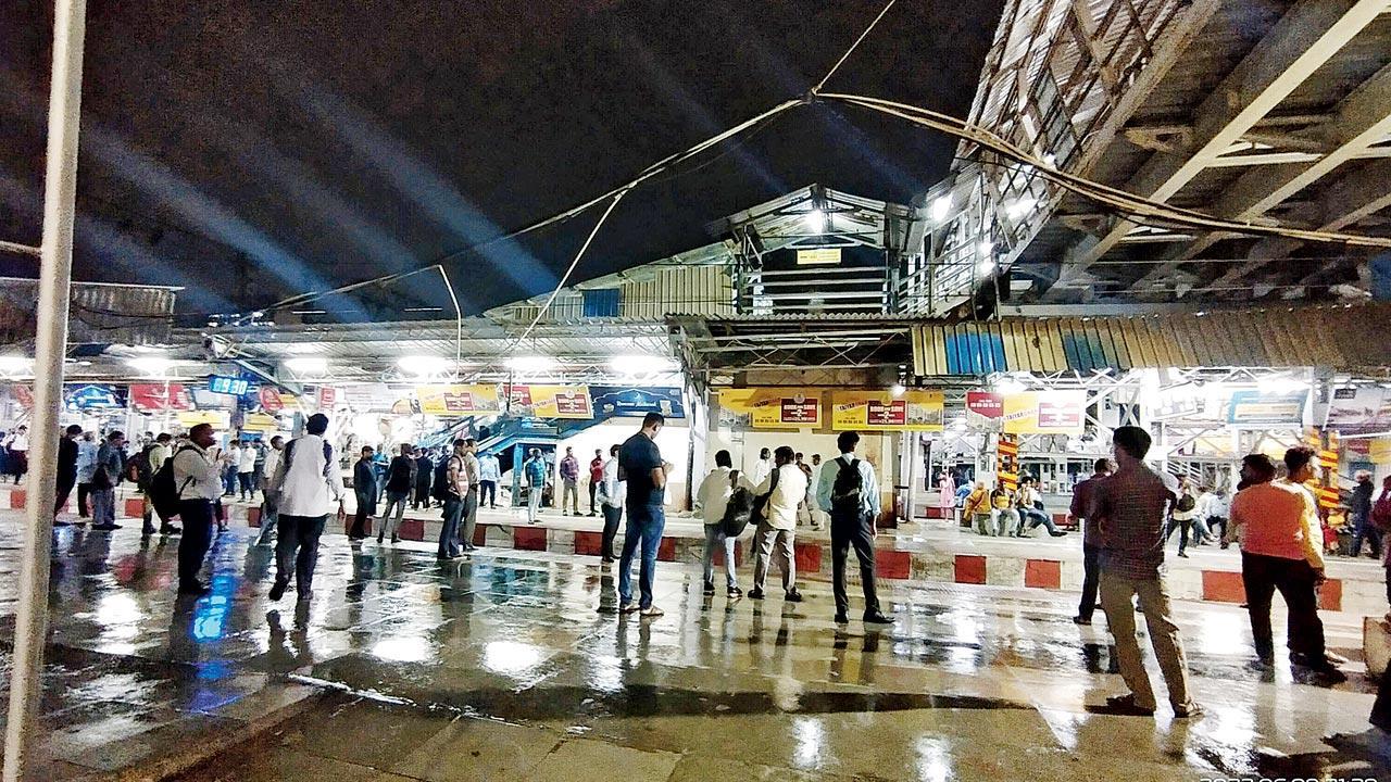 Central Railway GM Anil Kumar Lahoti says missing station roofs will be fixed at earliest