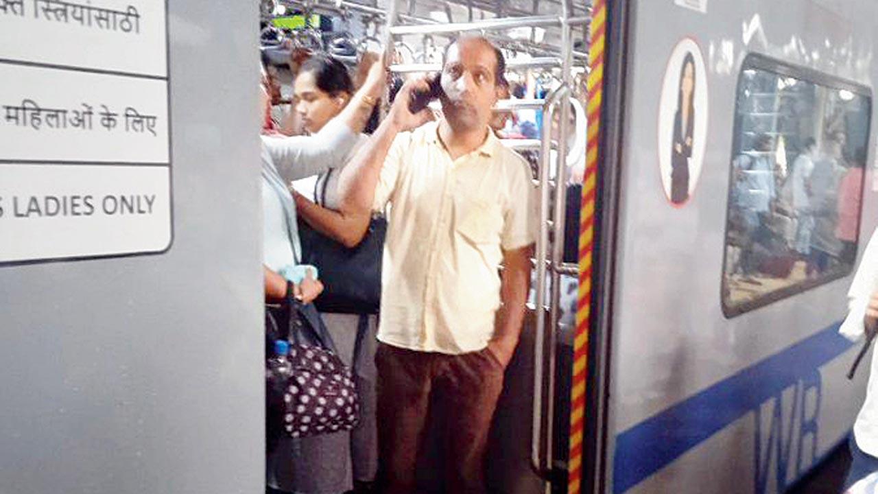 Mumbai: Fix these hot, humid and leaky AC locals