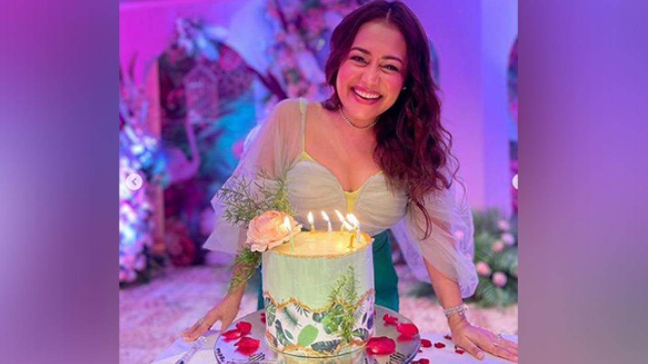 Neha Kakkar celebrates her 34th birthday in Lonavala