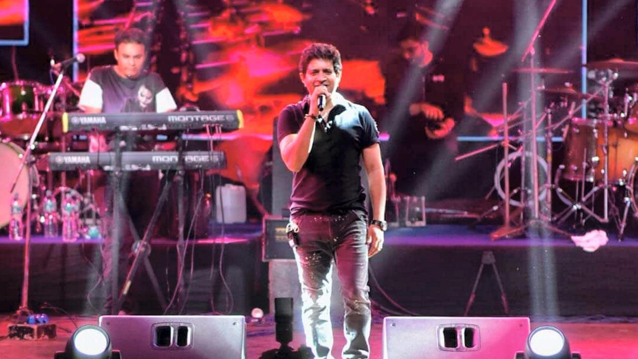 'Pal', 'Ajab Si', 'Dil Ibadat' and 17 other songs sung by KK at his last concert