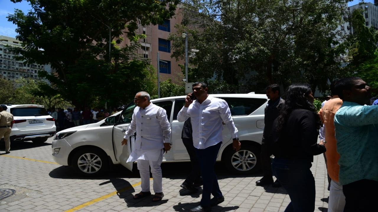 Congress MLAs Aslam Shaikh and Amin Patel also arrived at Vidhan Bhavan to cast their votes