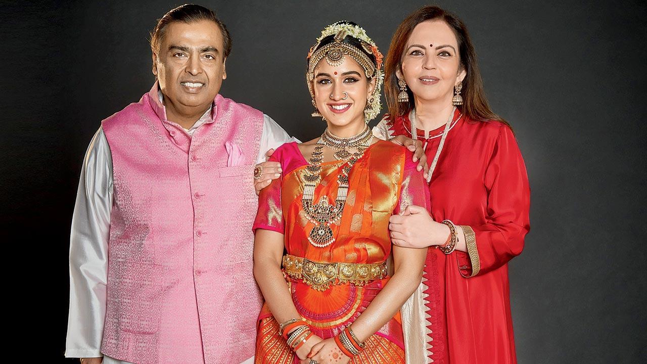 Nita Ambani Sex Video - Ambanis play hosts at future daughter-in-law Radhika Merchant's arangetram