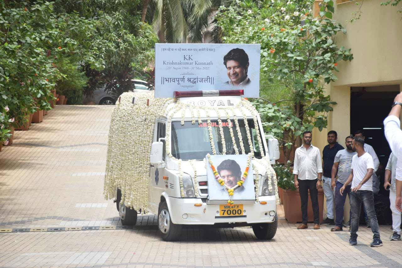 For the unversed, KK fell ill while performing at an event in Kolkata on May 31 and was shifted to the hospital, where he was declared dead. He was just 54 years old and is survived by his wife and children
