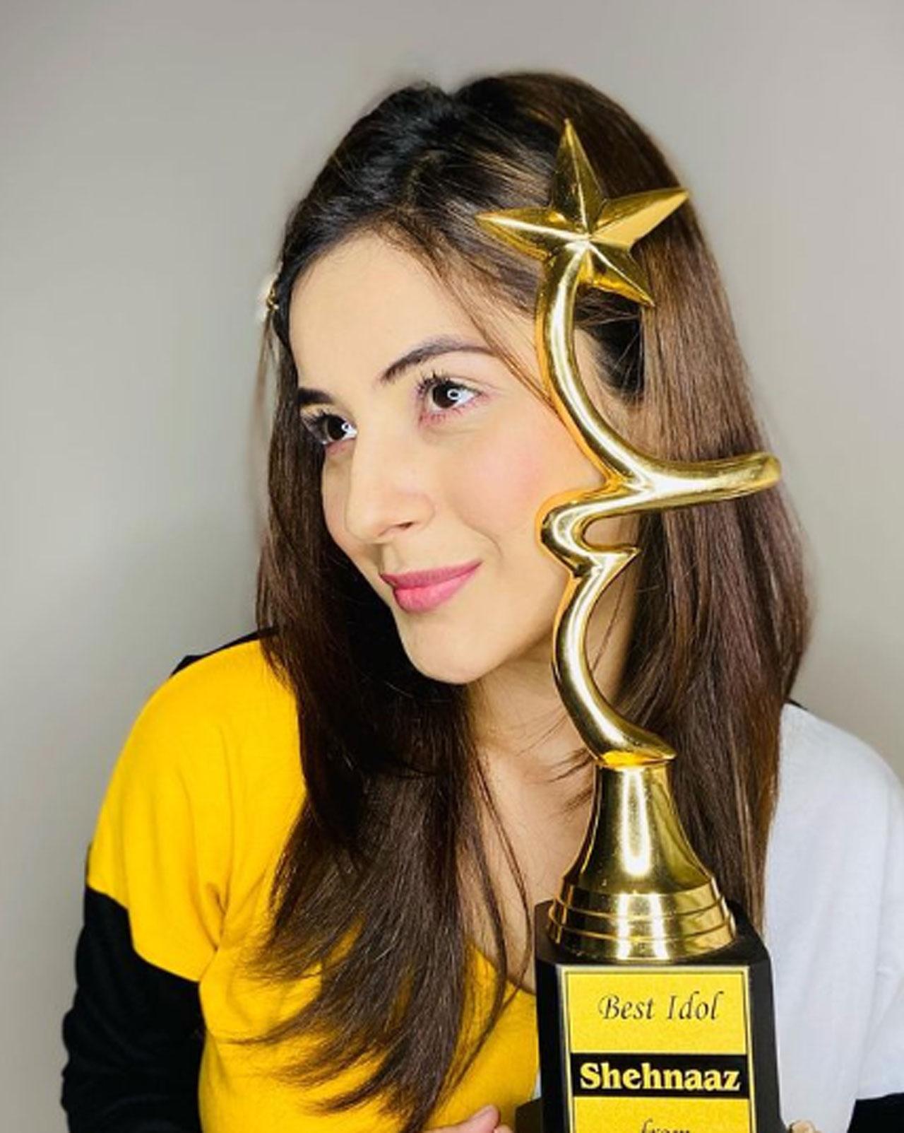 Did you know Shehnaaz Gill was given the Best Idol award by her fans? She shared multiple pictures on Instagram to thank them and wrote- 