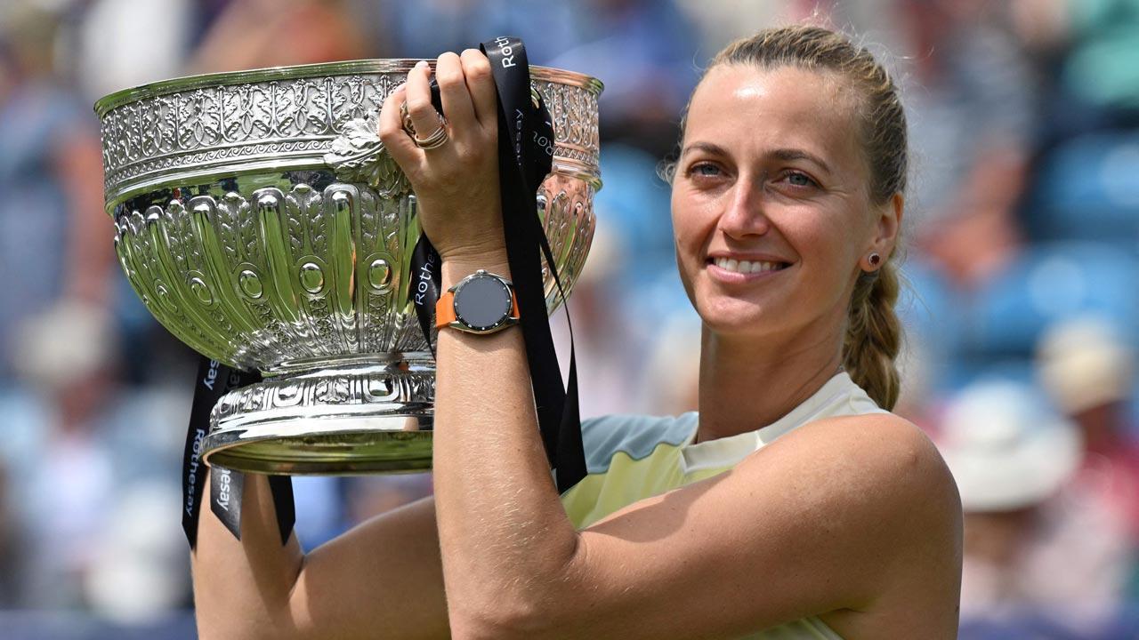 Petra Kvitova wins Eastbourne title to warm up for Wimbledon
