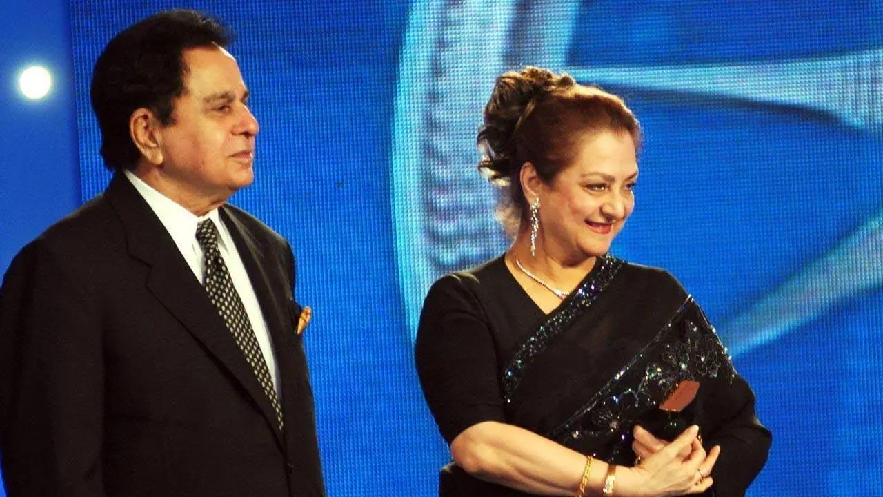 Saira Banu tears up on accepting Bharat Ratna Dr Ambedkar Award for Dilip Kumar, calls him 'Kohinoor' of India