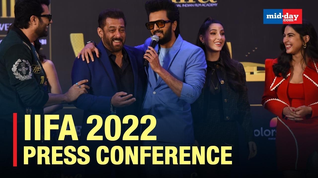 Salman Khan At His Humorous Best At Iifa 2022
