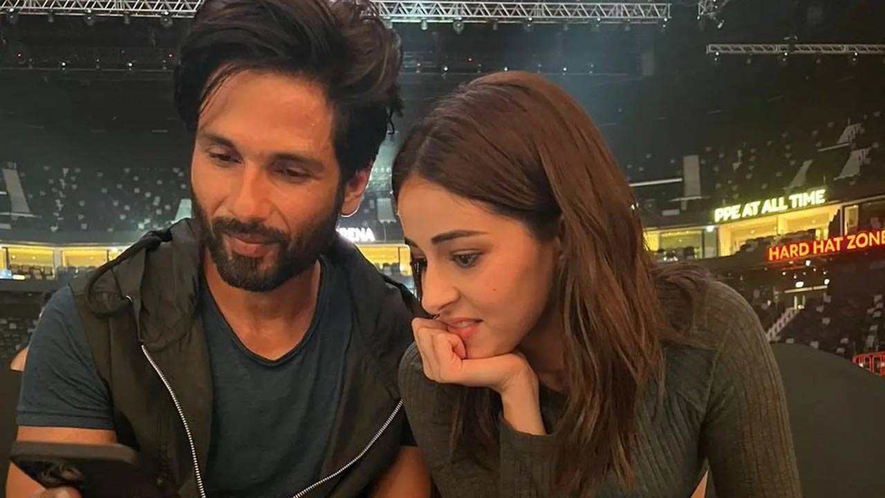 Shahid Kapoor and Ananya Panday have reached Yas Island, Abu Dhabhi for IIFA 2022 along with a sea of Superstars. In a picture shared by the official Instagram account of IIFA, the two were busy watching something on a phone. It seems they are all geared up and gung-ho for their dance performance on stage. Read the full story here