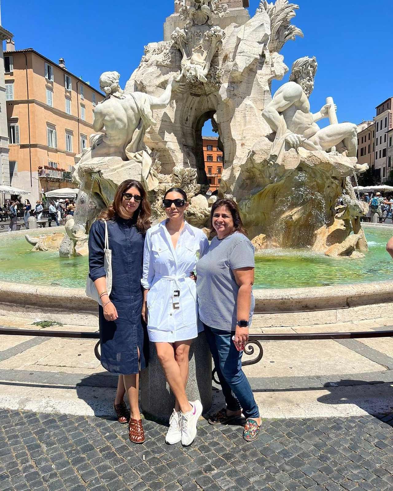 Gauri Khan gave a glimpse of her Rome trip by sharing a few pictures of the monuments. Gauri was seen sporting a cute white short dress while Shweta was seen wearing a blue outfit
