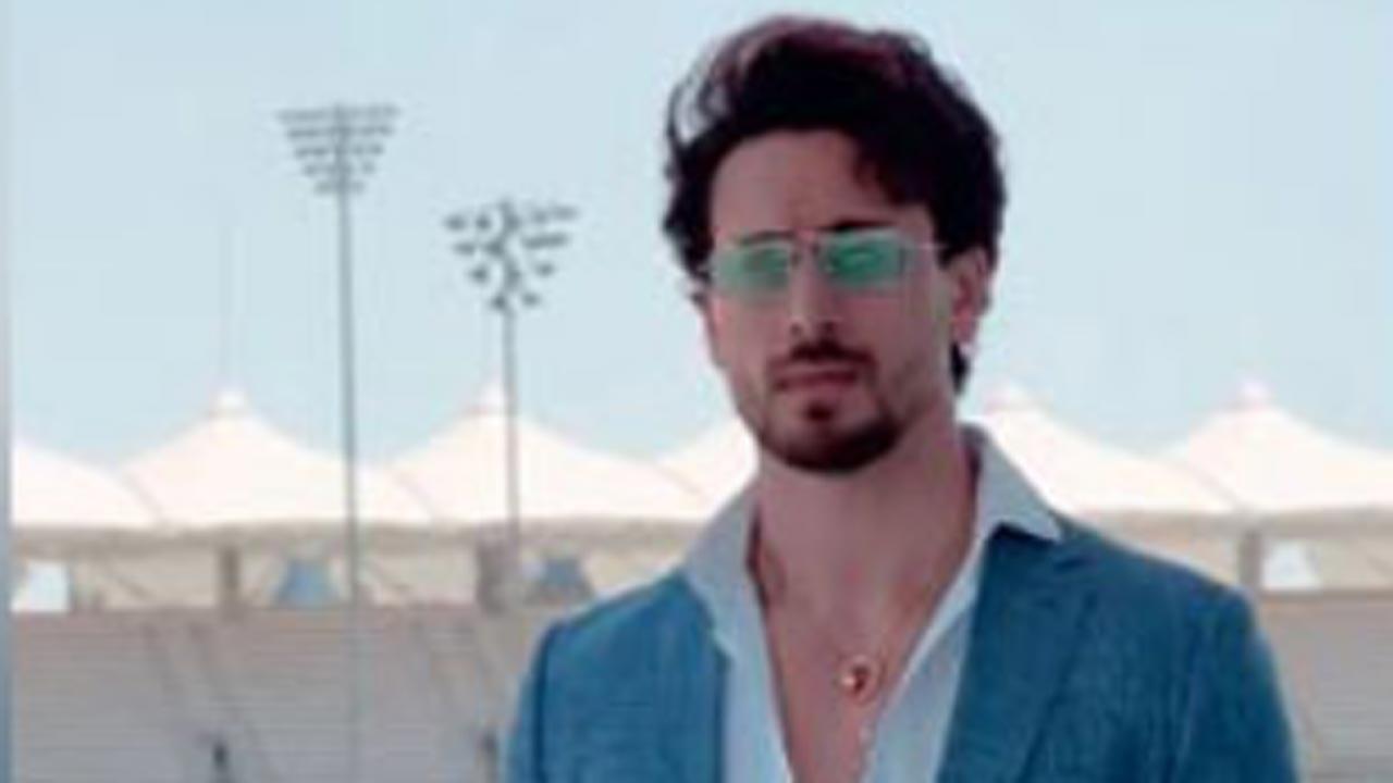 See Post: Tiger Shroff ready in style for IIFA 2022