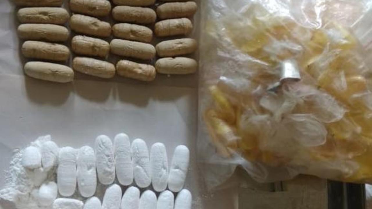 Ugandan woman hides cocaine, heroin capsules inside her body; held in Mumbai    
The Narcotics Control Bureau (NCB) Mumbai zonal unit nabbed a Ugandan national concealing drugs such as cocaine and heroin in capsules inside her body. The officials recovered 64 capsules recovered from her body, which contained 535 grams of heroin and 175 grams of cocaine worth Rs 3 crore, the NCB said.
