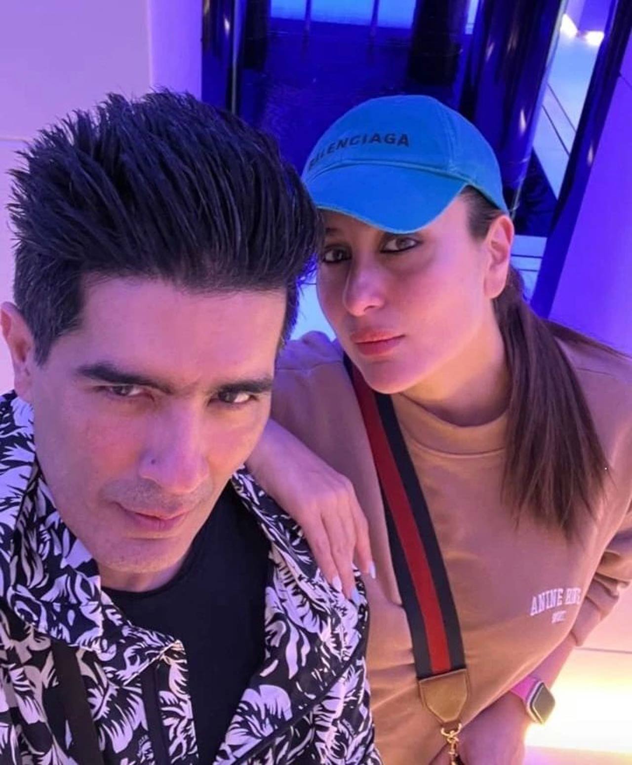 Kareena Kapoor Khan and Manish Malhotra shared this selfie all the way from the U.K. that was also uploaded by Viral Bhayani, the ace photographer. Manish and Kareena have been friends for more than two decades.  She has been seen sipping coffee., attending a Rolling Stone concert with her son Taimur and husband Saif Ali Khan and lounging around the fashion haunts of London. London and Kareena remind us of K3G right ?