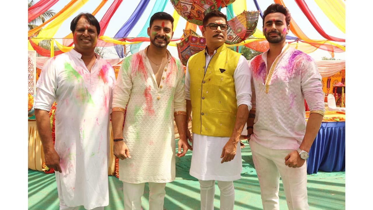 Let's play Holi! Dangal TV show's Rang Jaun Tere Rang Mein team celebrate Holi on the sets!