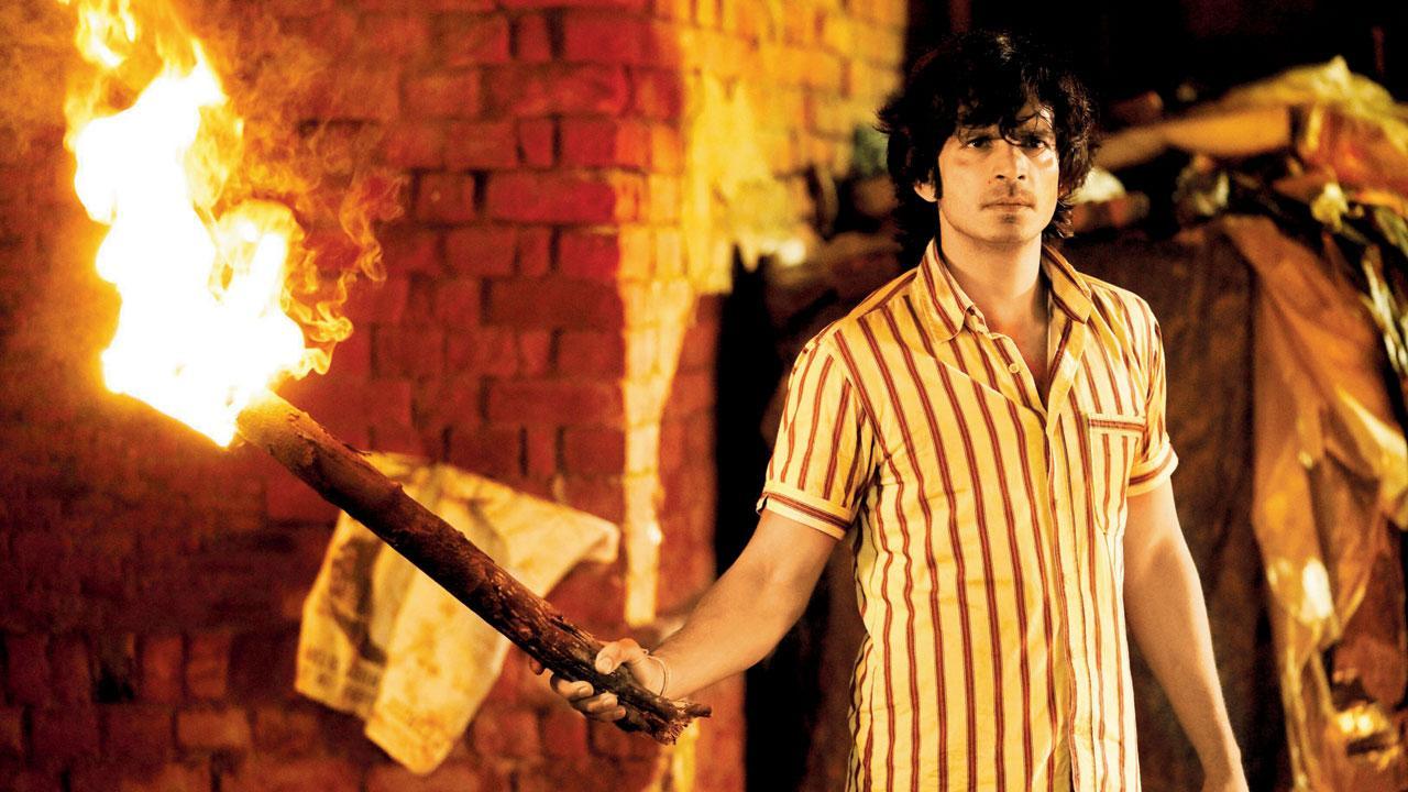 Anshuman Pushkar who rose to fame with Disney+ Hotstar’s Grahan, was ready to bide his time for his turn in the limelight. Fresh off Jamtara, the actor was sure to be cast in similar roles as per the norm, but was pleasantly surprised when director Ranjan Chandel offered him the adaptation of Satya Vyas’ book Chaurasi. Read the full story here