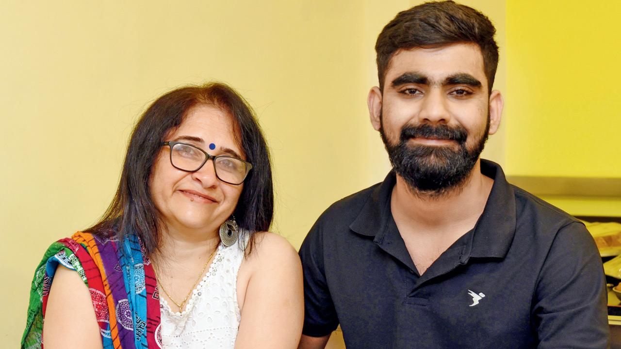 Bina and Jay Kariya. Pics/Nimesh Dave