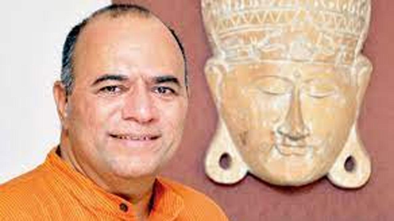 Filmmaker Chandraprakash Dwivedi felicitated with Padma Shri