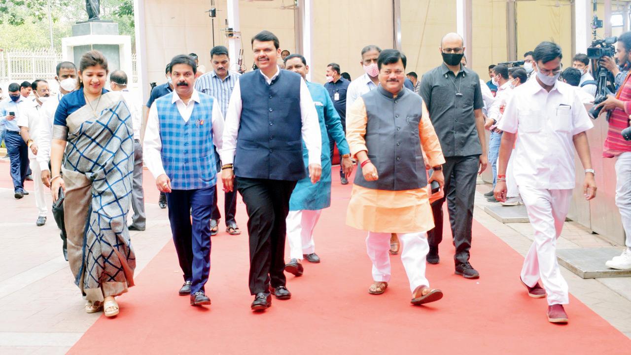 Only barbs, no answer: Devendra Fadnavis on Maharashtra CM Uddhav Thackeray's speech