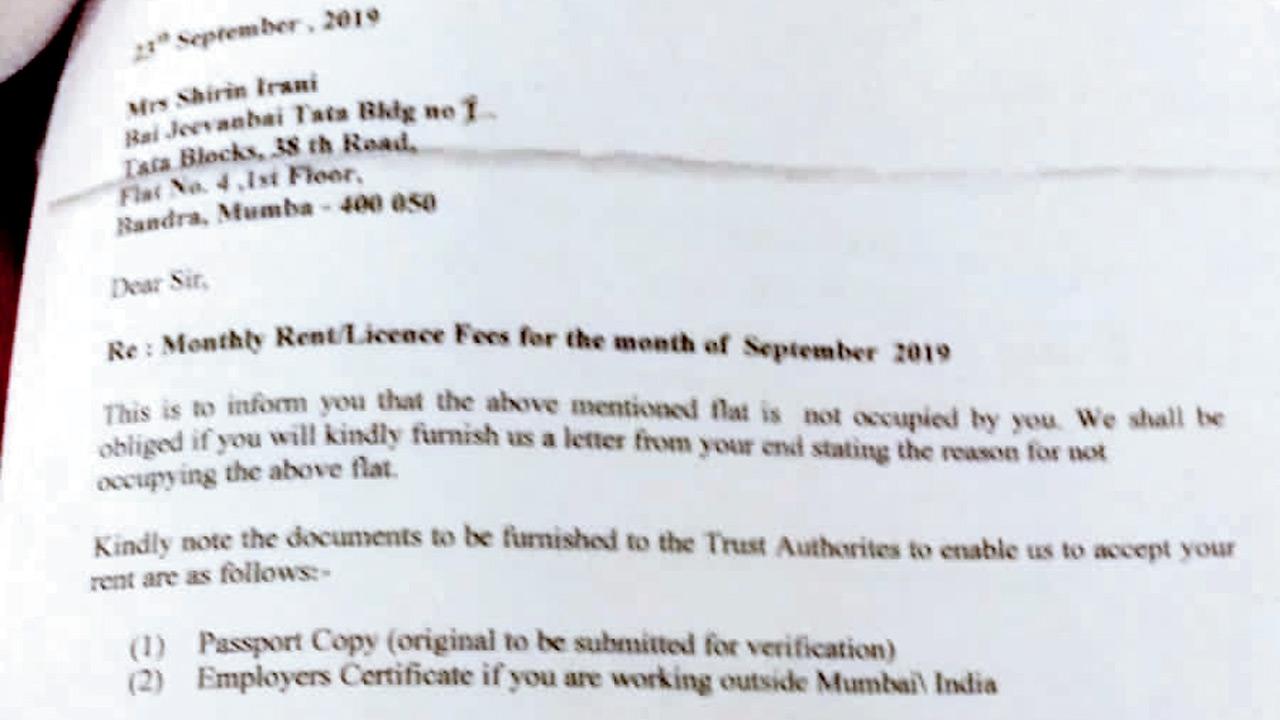 The notice served to the senior citizens telling them to furnish their passports for rent collection. Pics/Atul Kamble