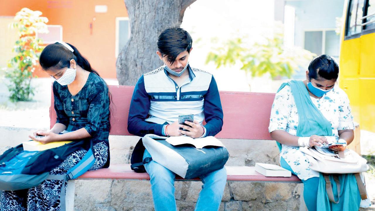 ‘No plan to make verification of social media users a must’