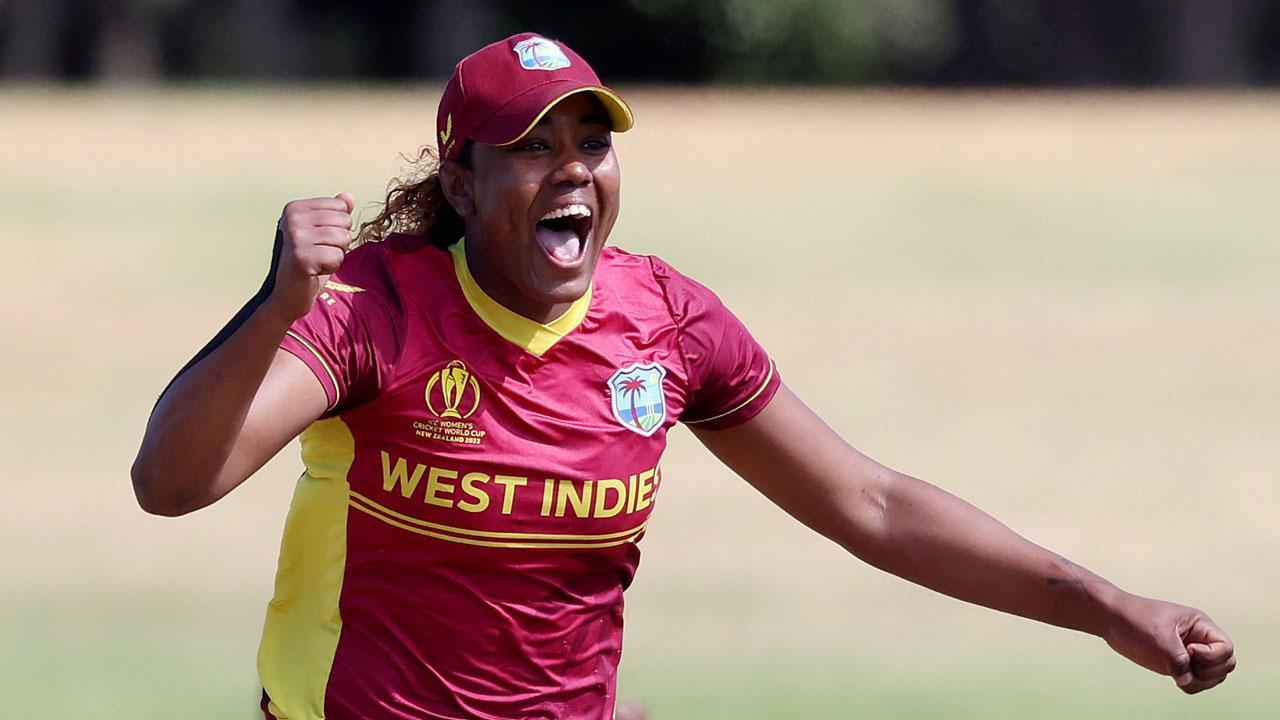 Women's World Cup: Hayley Matthews' fiery spell powers West Indies to  defeat Bangladesh