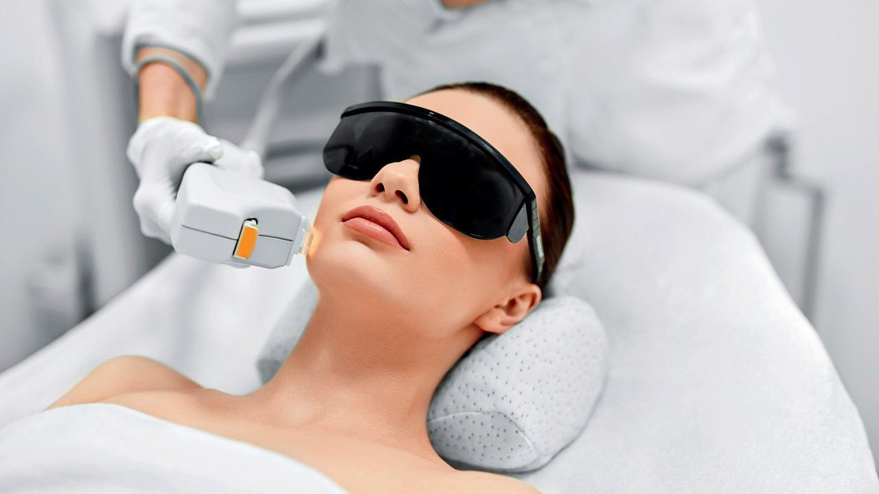 Expert highlights things to consider when opting for medical skincare treatments