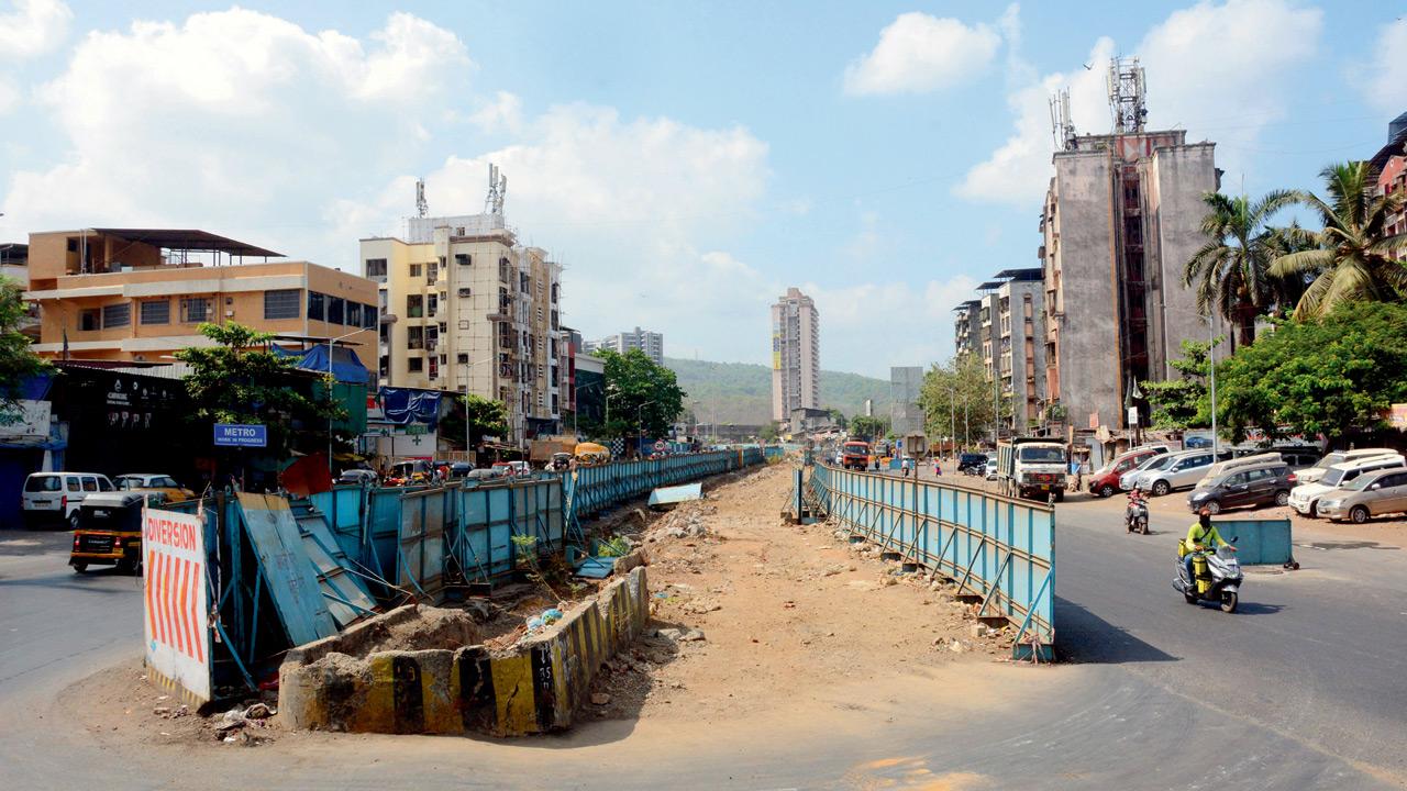 Under construction pillars of Metro Line 9, near Kashimira junction at Mira Road. File pic/Satej Shinde