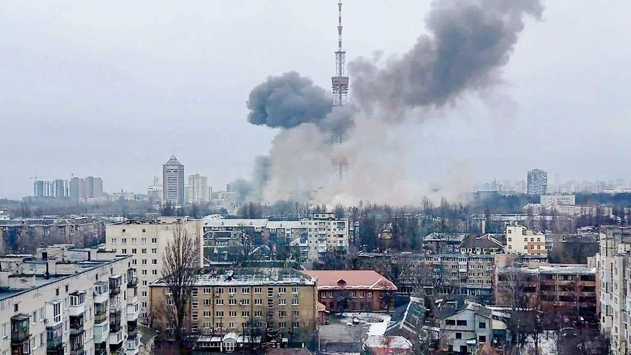 'No humanity': Indian students after they were not allowed to board trains in Kyiv