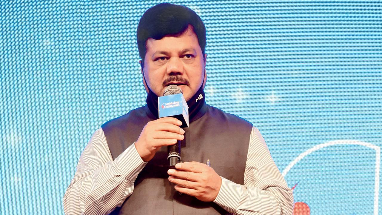 Maharashtra: BJP decries FIR against Pravin Darekar