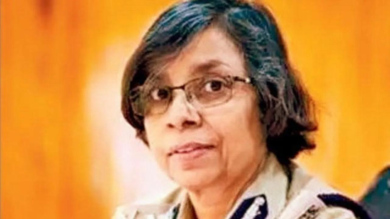 Phone tap scandal: Accused top cop Rashmi Shukla grilled