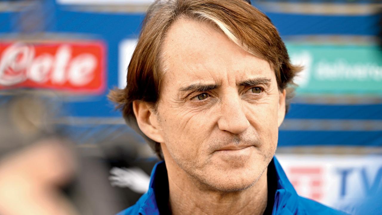 Mancini keen to stay on despite Italy flop