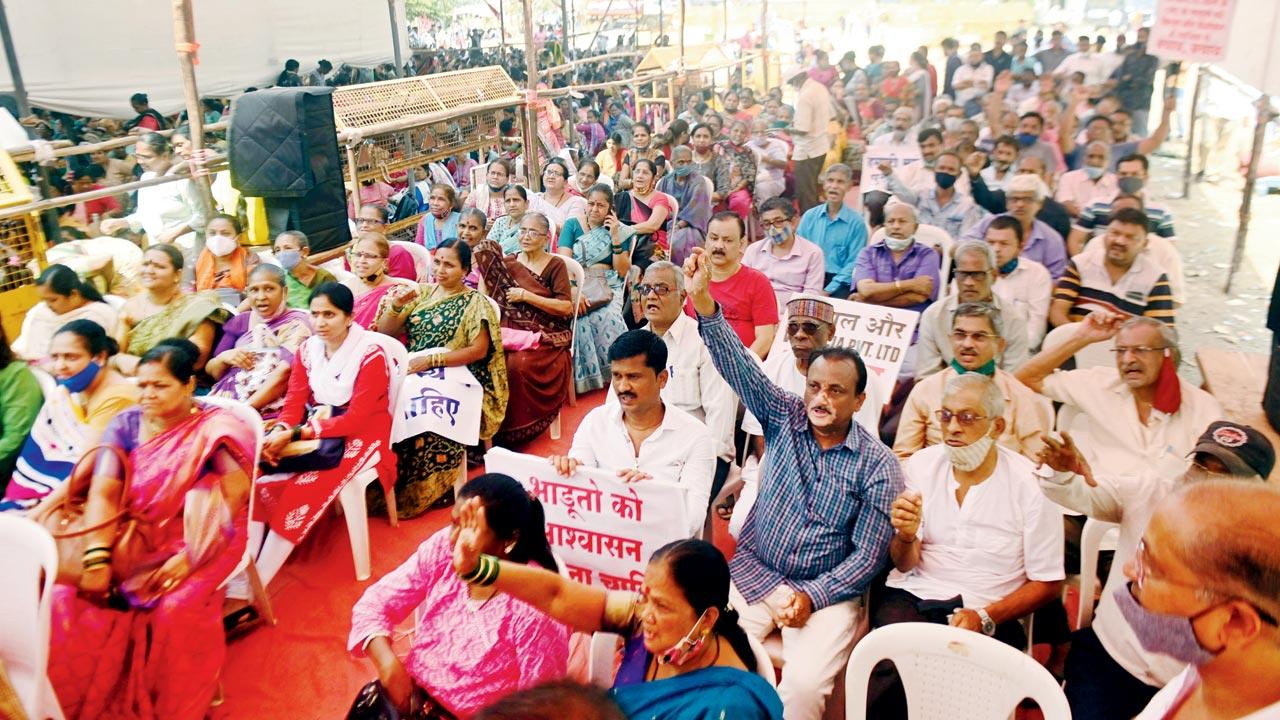 Tenants of the Chandanwadi BIT Chawl staged a protest at Azad Maidan on March 11, demanding action against their developer for delaying the project and for stopping their rent since 2019