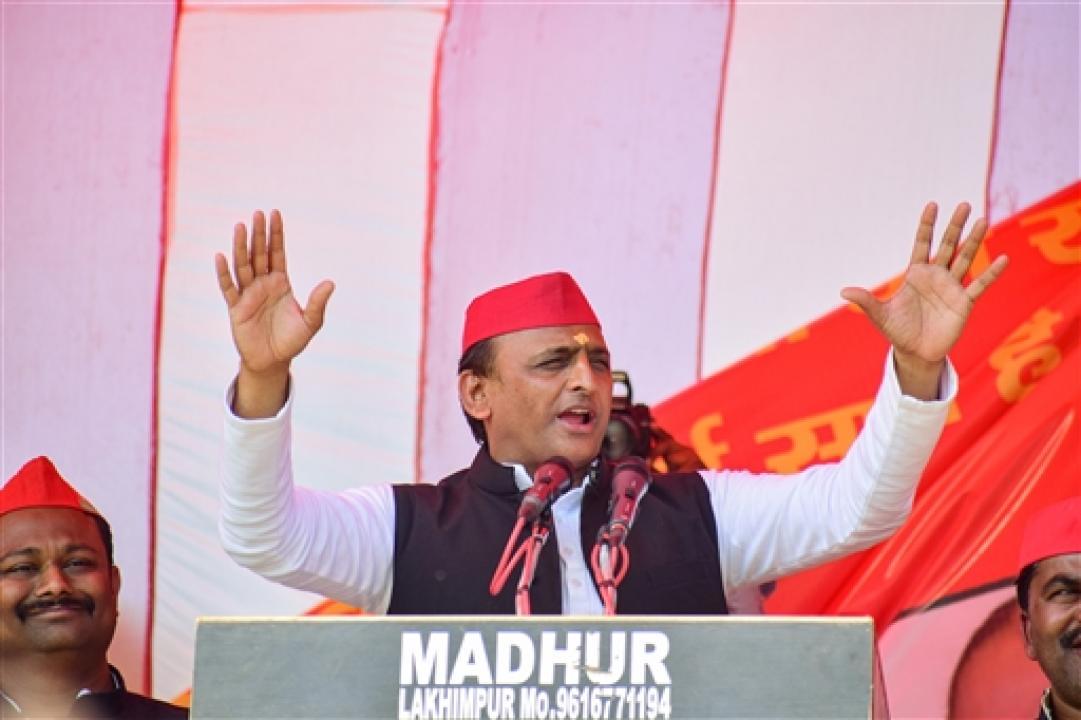 Akhilesh Yadav resigns from Lok Sabha after winning in Uttar Pradesh assembly polls
