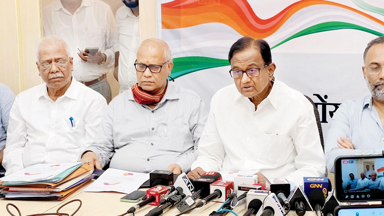 P Chidambaram addresses the media with senior Congress leader from Goa Digambar Kamat (second from left)
