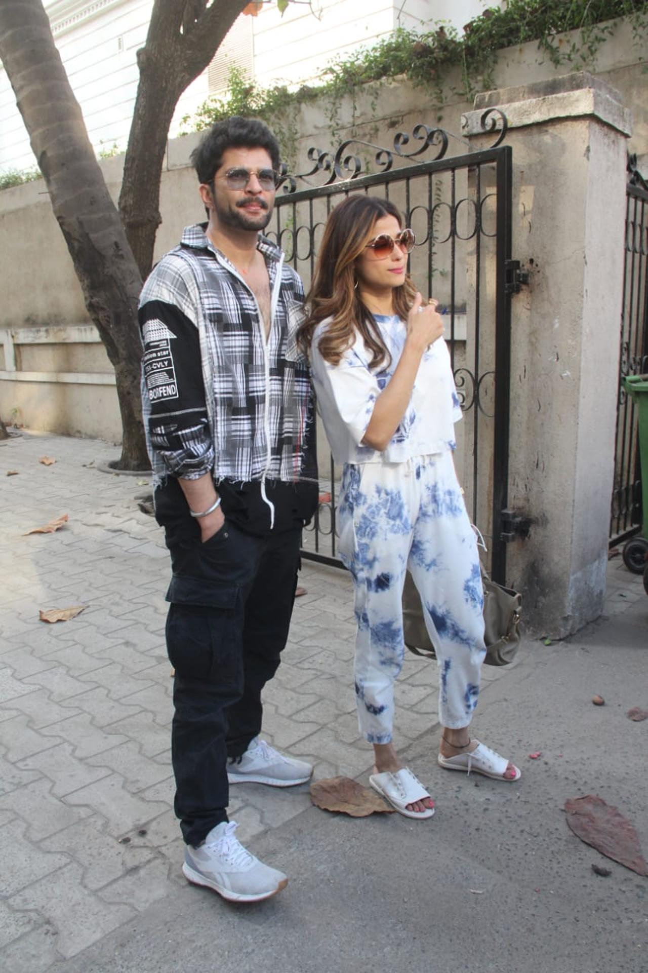Shamita Shetty and Raqesh Bapat were also snapped together in the city. Shamita was seen wearing a co-ord set, and Raqesh opted for a casual outfit.