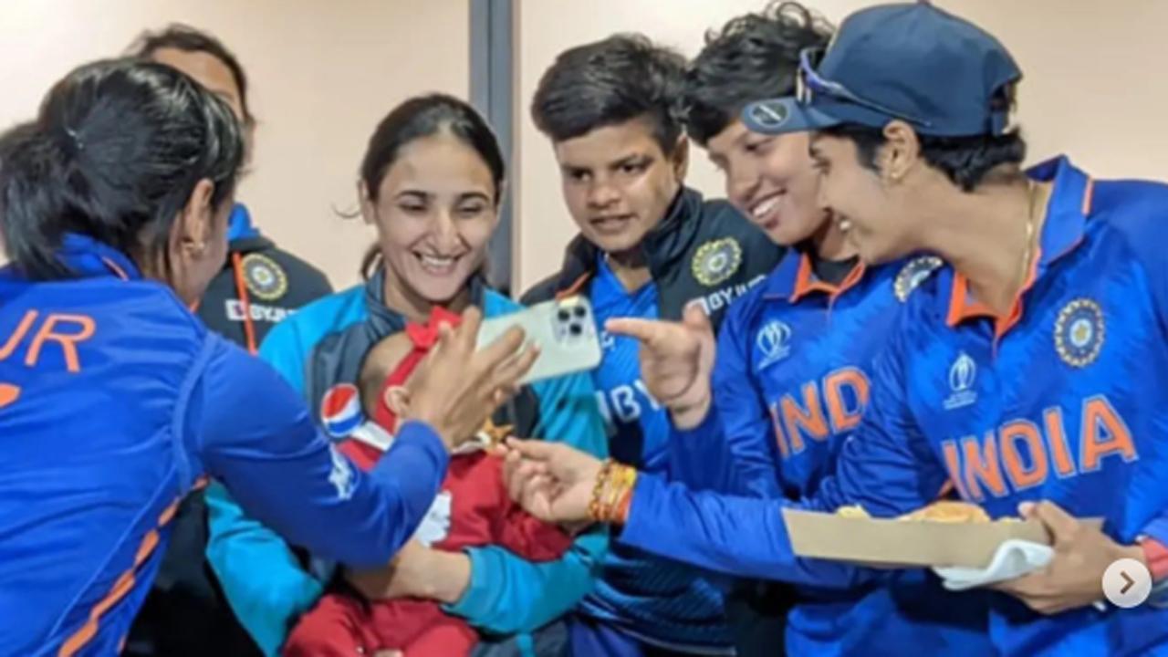 India eves, Sindhu, Sania, Phogat sisters - Wonder women in Indian sports