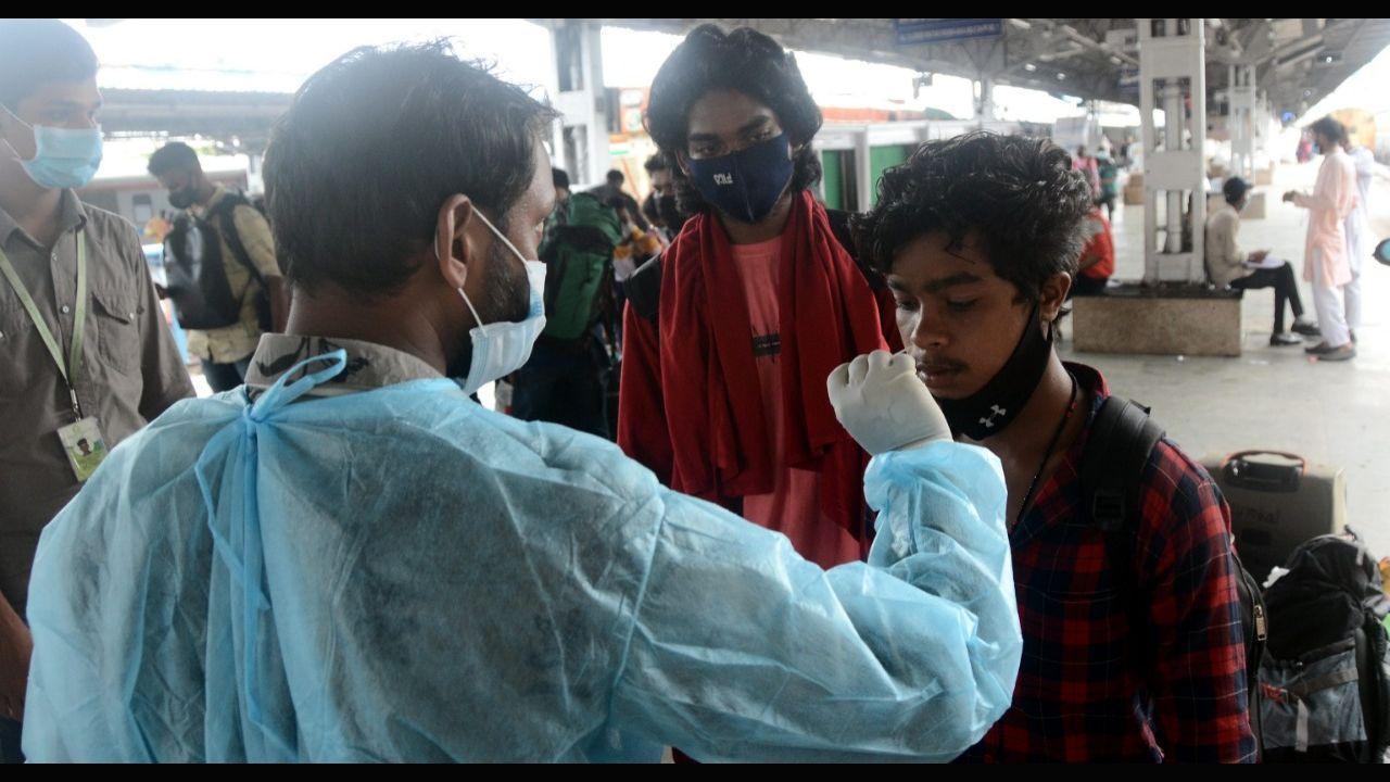 Mumbai sees 54 Covid-19 cases, no death; active tally now 381