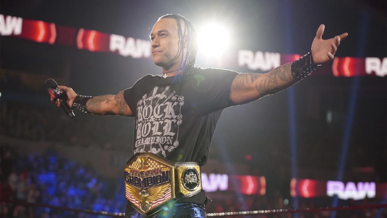 WWE Damien Priest