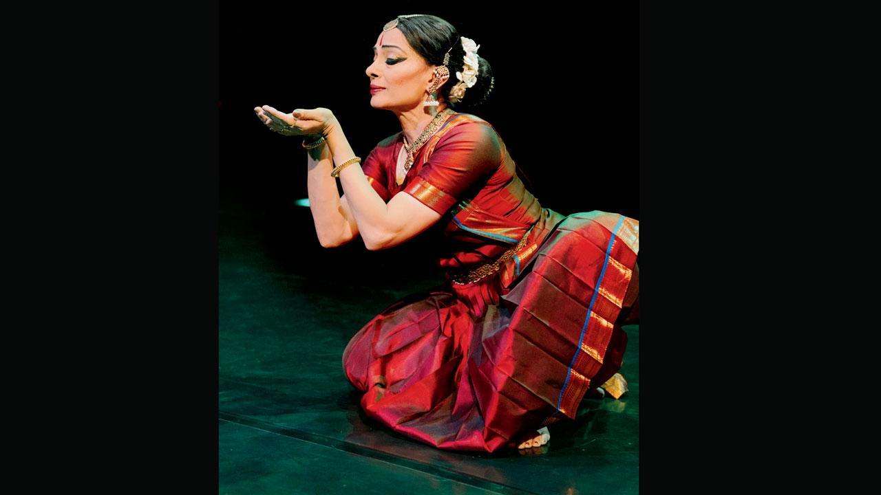 Malavika Sarukkai set to perform at the NCPA to mark the golden jubilee of her dancing career