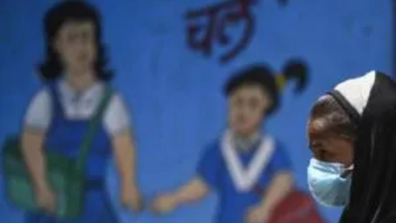 Maharashtra: Gender ratio in Raigad rises to 977 girls for 1000 boys in 2020-21